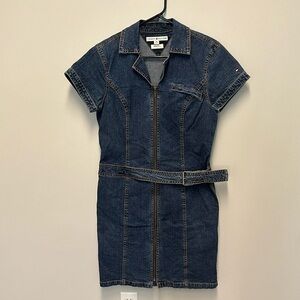 Vintage Women’s Tommy Hilfiger stretch Denim Dress Size 10 very rare like new